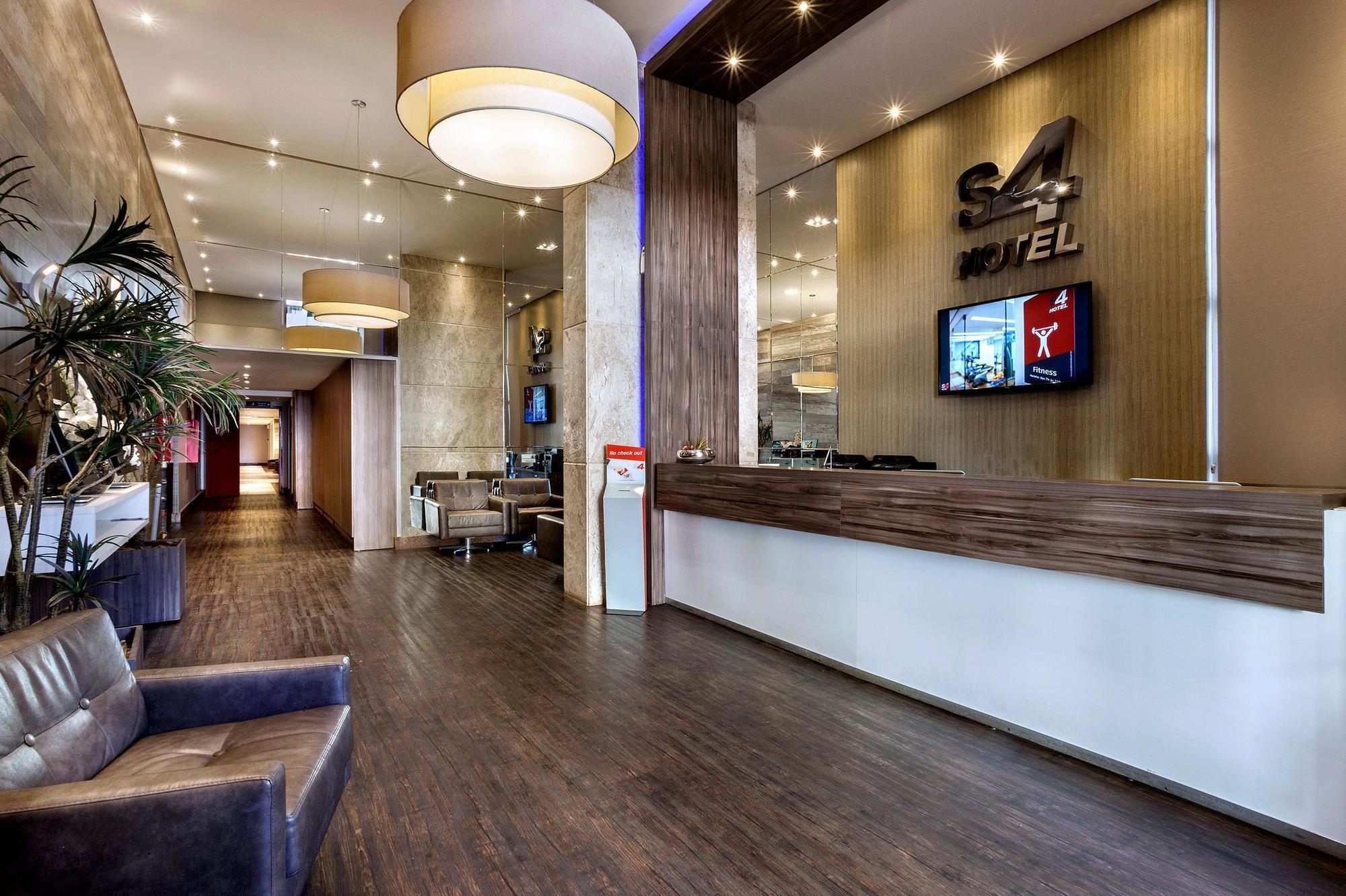 S4 Hotel Aguas Claras Taguatinga Exterior photo
